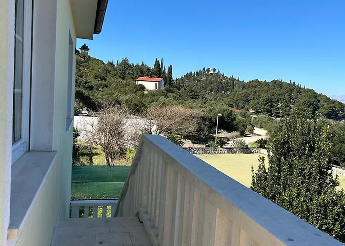 Valentina Pensjonat Trpanj